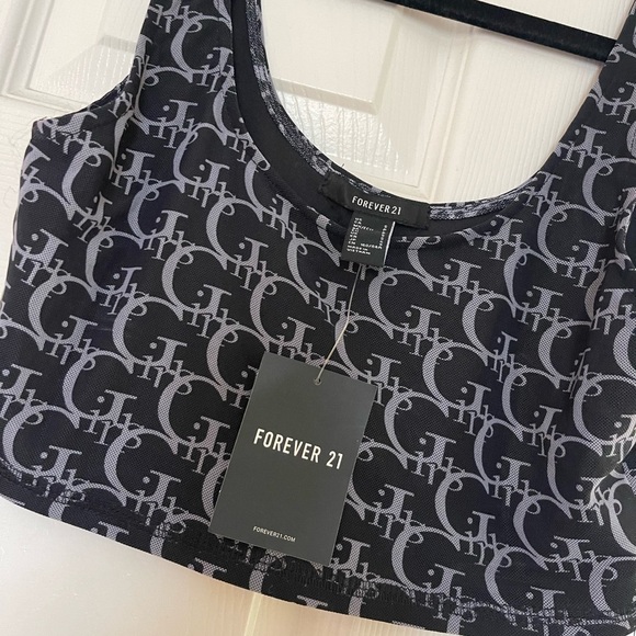 Forever 21 Tops - Forever 21 Limited Edition Mesh Black Gray Graphic G logo print Crop Top